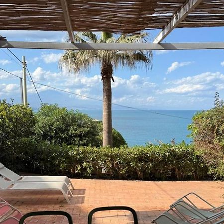 Tambu A Mare Villa Аугуста Екстериор снимка