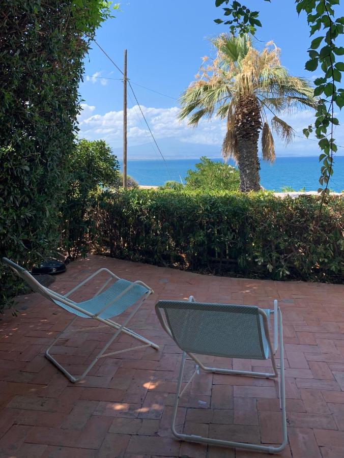 Tambu A Mare Villa Аугуста Екстериор снимка