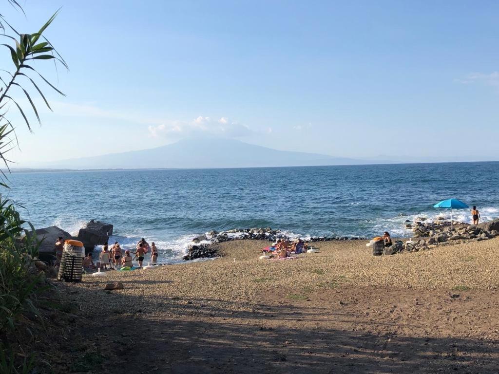 Tambu A Mare Villa Аугуста Екстериор снимка